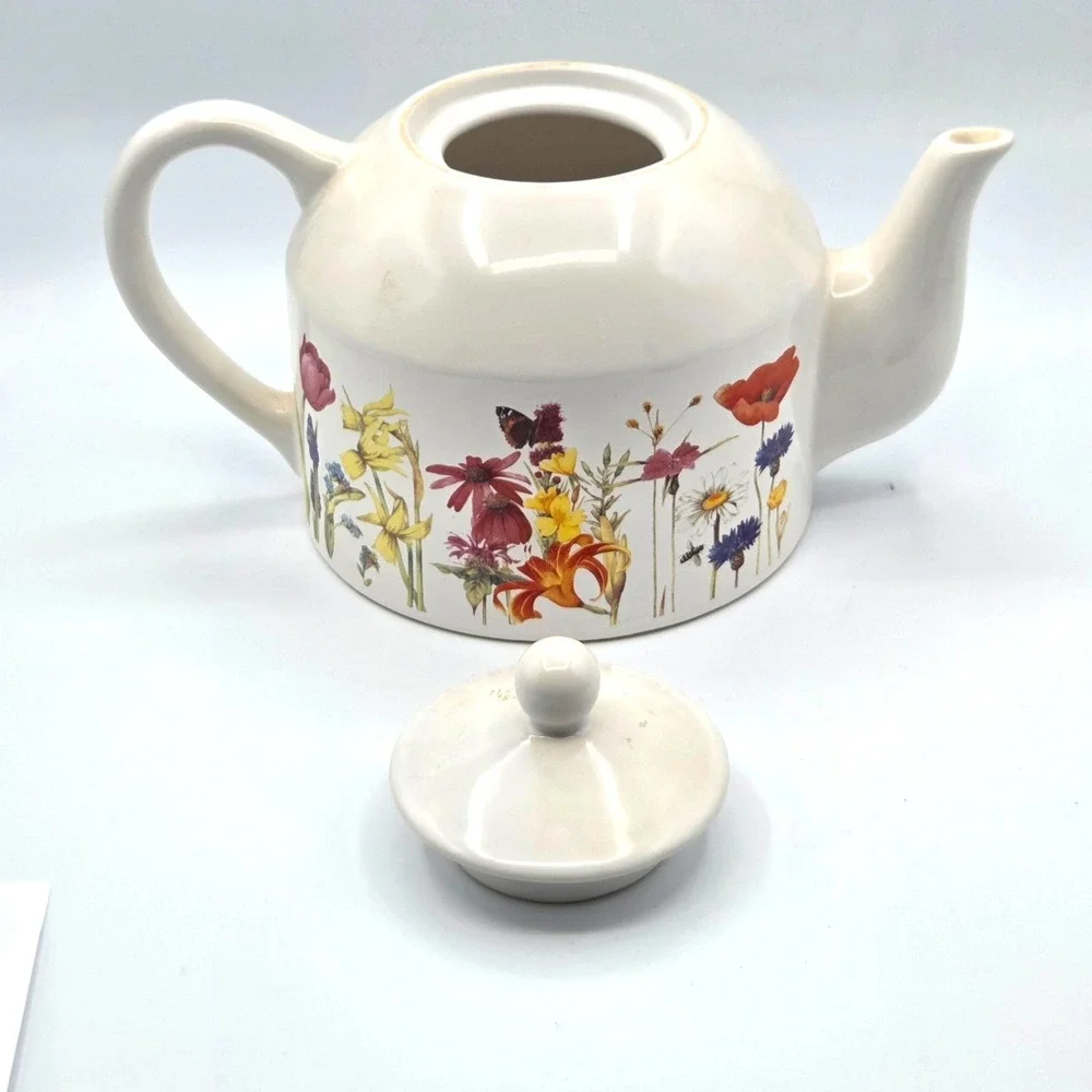 VINTAGE Marjolein Bastin Wildflower Meadow‎ Teapot Certified International 1997